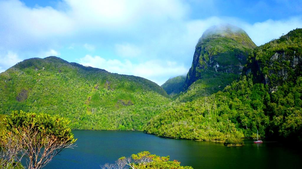 Fondeo en una caleta de Patagonie